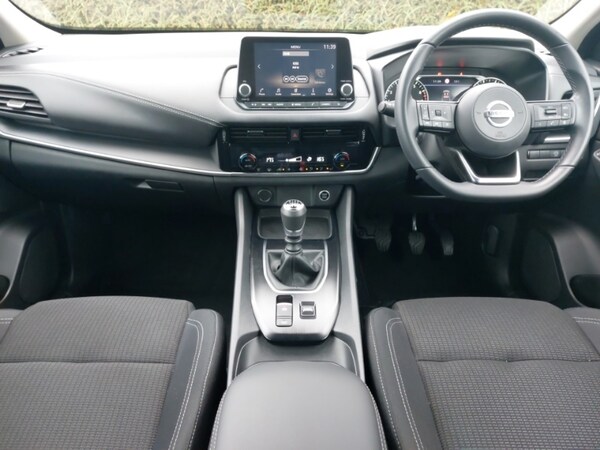 Used Nissan Qashqai 2021 for sale - 76268992: Photo 2