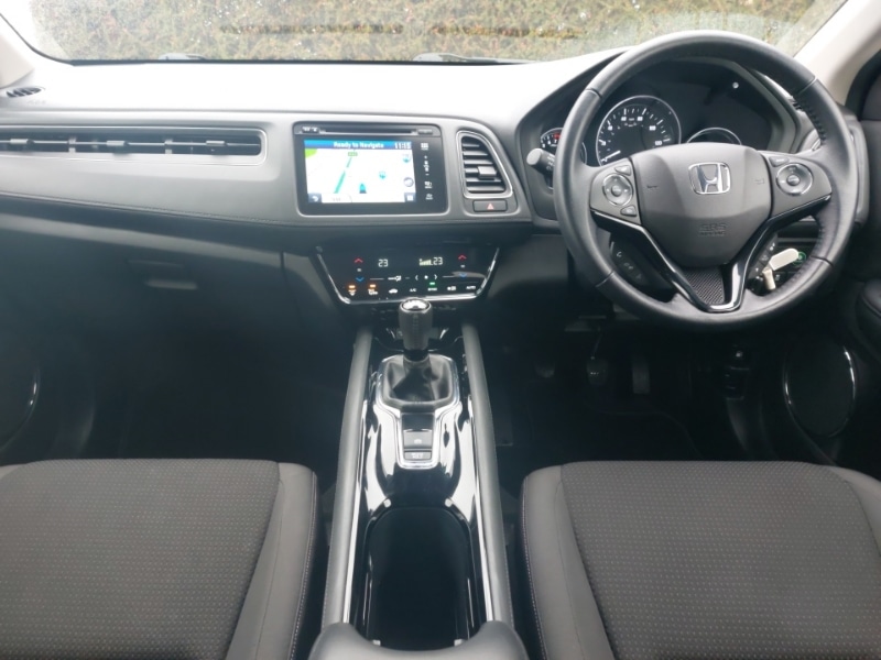 Used Honda HR-V 2020 for sale - 77273318: Photo 2