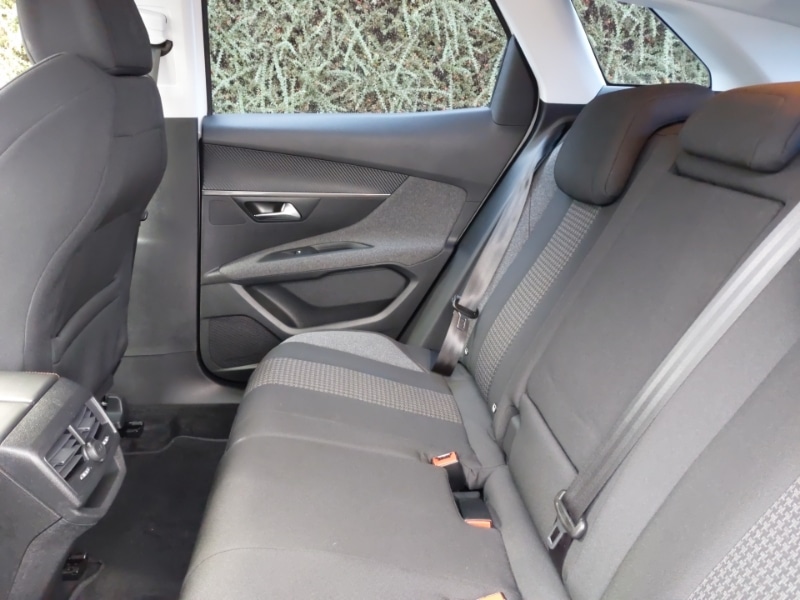 Used Peugeot 3008 2018 for sale - 76613976: Photo 6