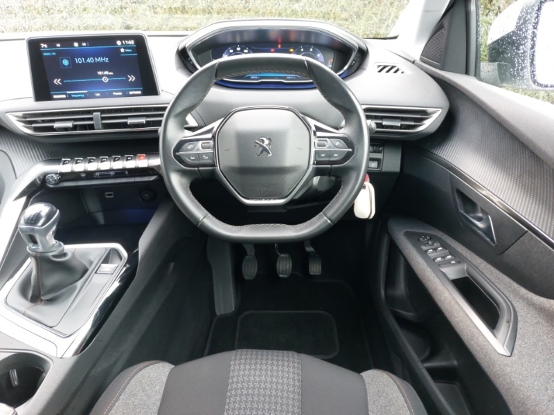 Used Peugeot 3008 2018 for sale - 76613976: Photo 7