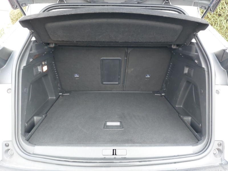 Used Peugeot 3008 2018 for sale - 76613976: Photo 8