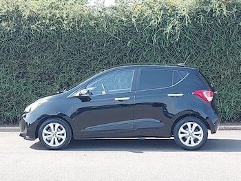 Used Hyundai i10 2019 for sale - 75576624: Photo