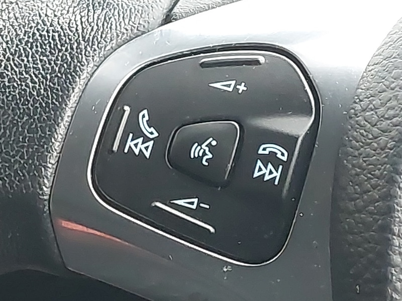 Used Ford Fiesta 2015 for sale - 76947335: Photo 16