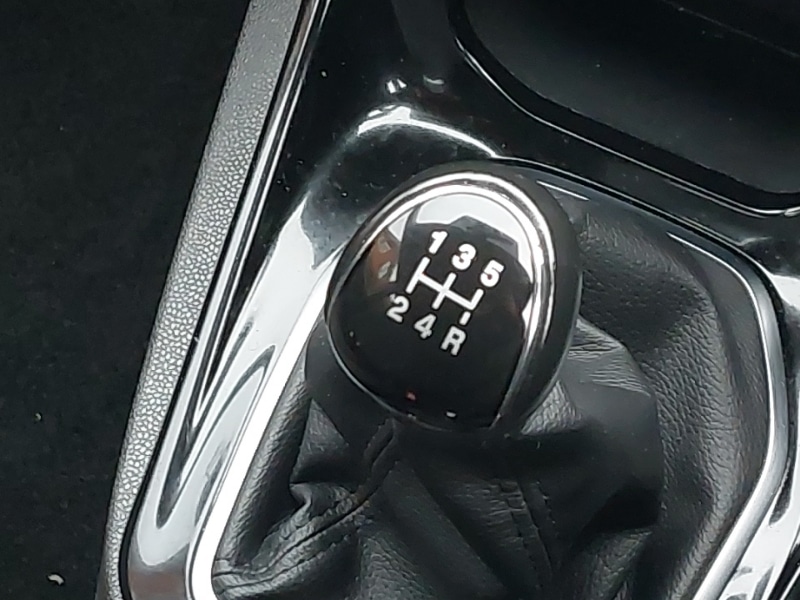 Used Ford Fiesta 2015 for sale - 76947335: Photo 17