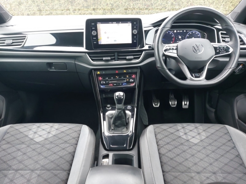 Used Volkswagen T-Roc 2022 for sale - 77907917: Photo 2