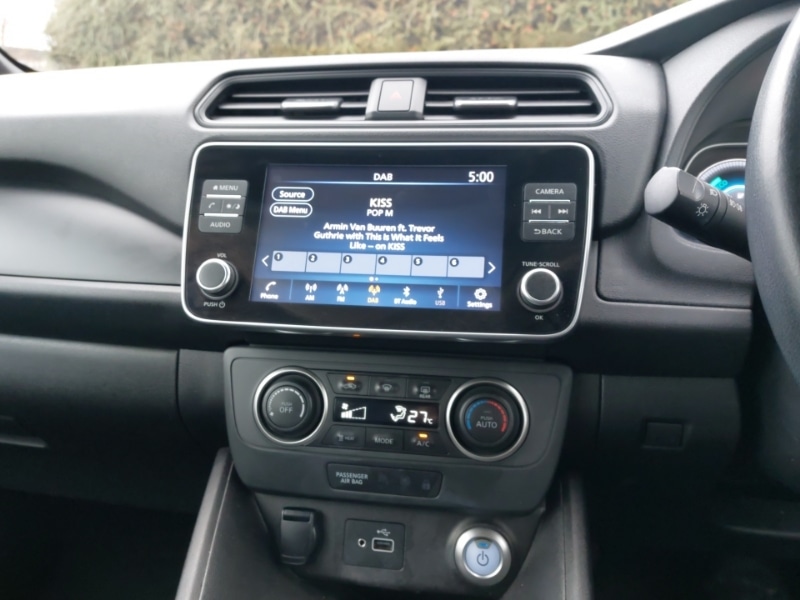 Used Nissan Leaf 2022 for sale - 77686188: Photo 10