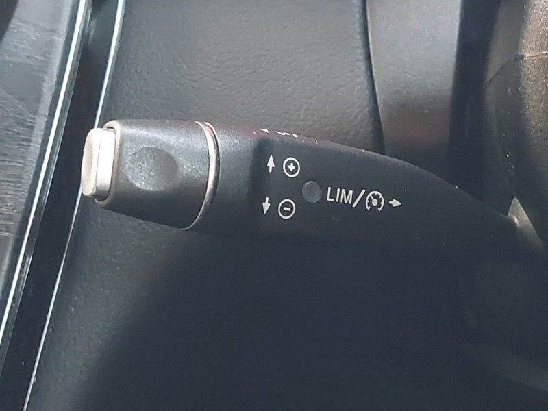 Used Mercedes-Benz GLC 2018 for sale - 76964103: Photo 14