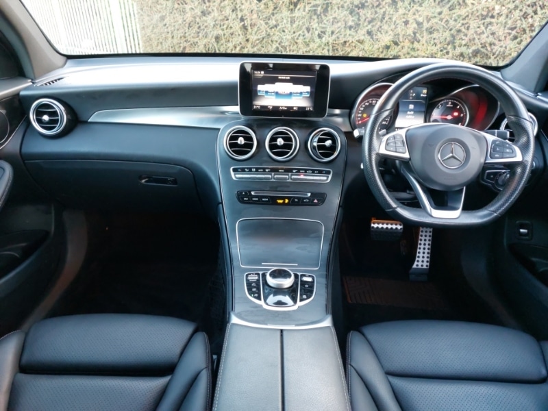 Used Mercedes-Benz GLC 2018 for sale - 76964103: Photo 2