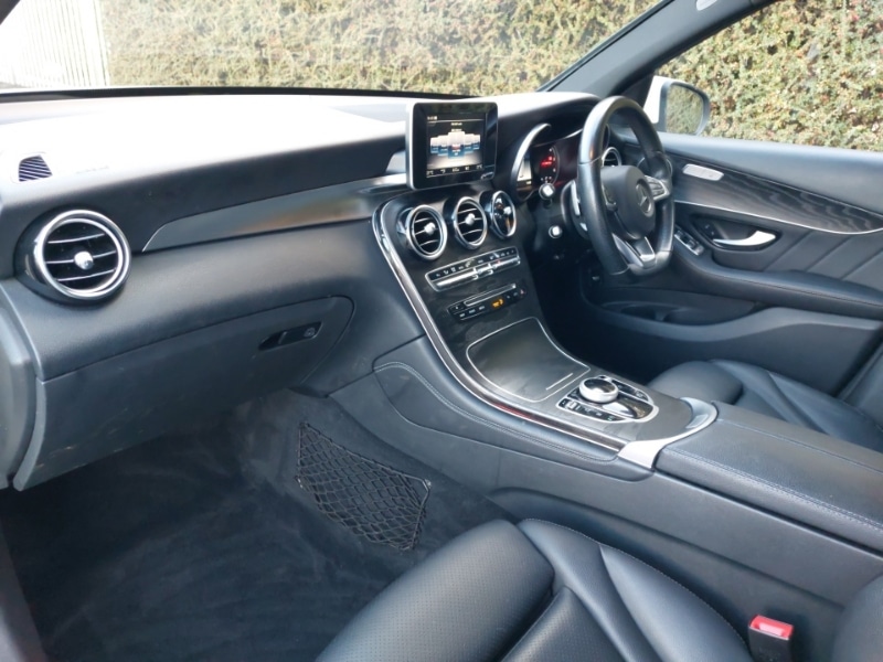 Used Mercedes-Benz GLC 2018 for sale - 76964103: Photo 5