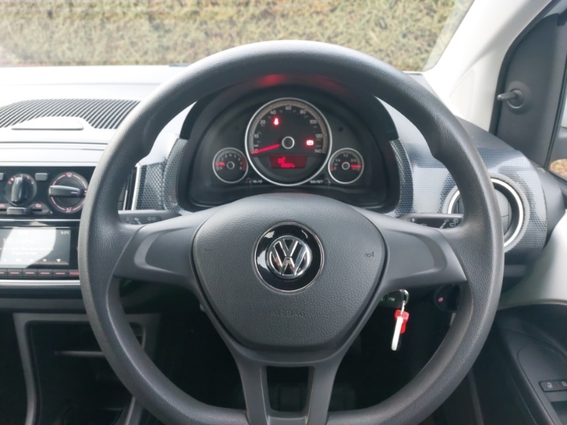 Used Volkswagen up! 2017 for sale - 77281563: Photo 17