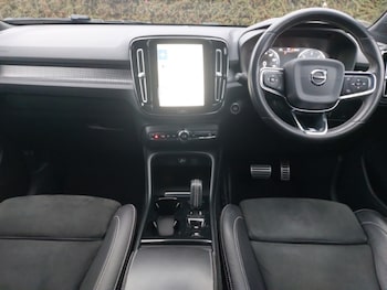 Used Volvo XC40 2018 for sale - 77576772: Photo