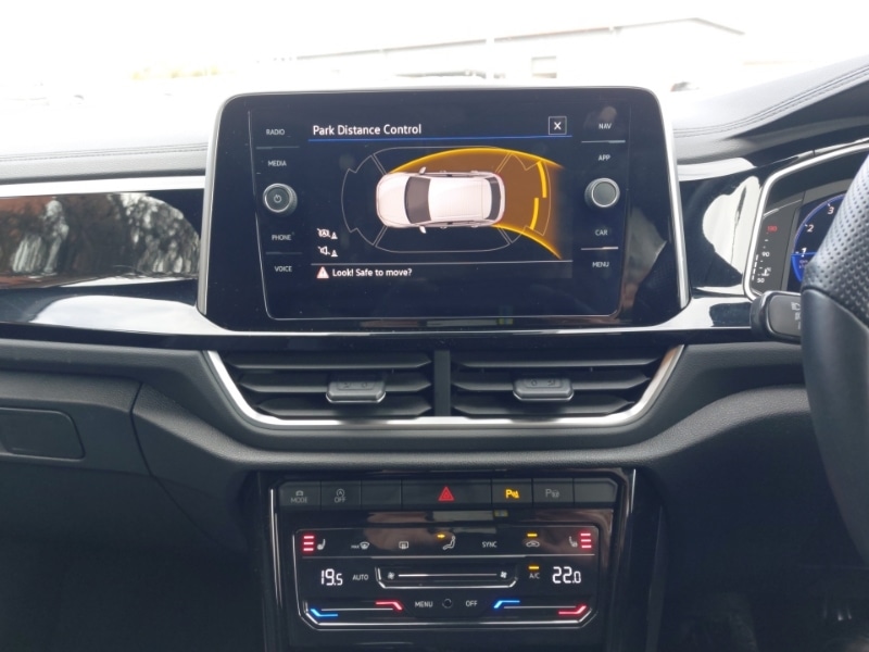 Used Volkswagen T-Roc 2023 for sale - 77731461: Photo 11