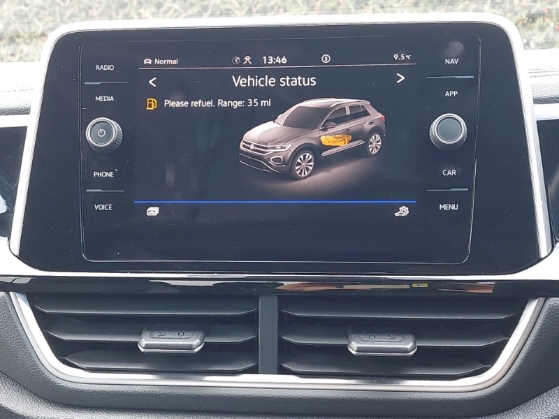 Used Volkswagen T-Roc 2023 for sale - 77731461: Photo 13