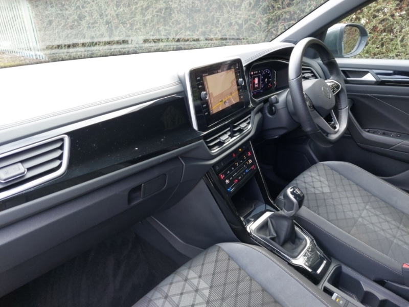 Used Volkswagen T-Roc 2023 for sale - 77731461: Photo 5