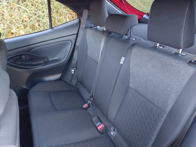 Used Toyota Yaris Cross 2022 for sale - 76897598: Photo 6