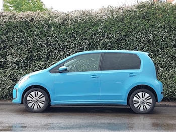 Used Volkswagen up! 2024 for sale - 78606543: Photo