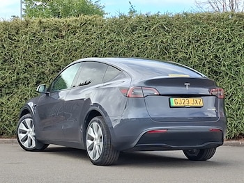 Used Tesla Model Y 2023 for sale - 79607487: Photo