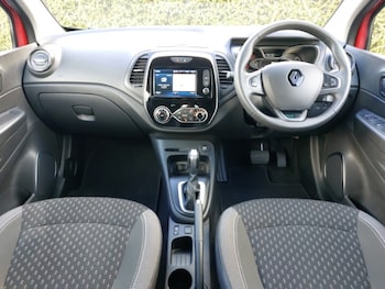 Used Renault Captur 2018 for sale - 78403690: Photo