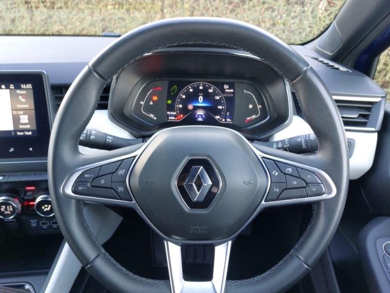 Used Renault Clio 2023 for sale - 77881648: Photo 17