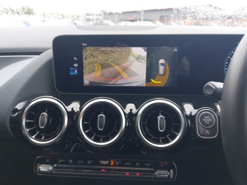 Used Mercedes-Benz B Class 2020 for sale - 76160392: Photo 11