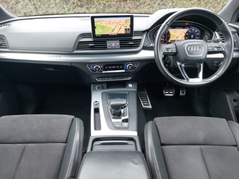 Used Audi Q5 2018 for sale - 77689773: Photo 2