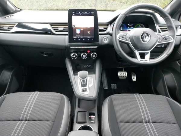 Used Renault Captur 2023 for sale - 76165923: Photo 2