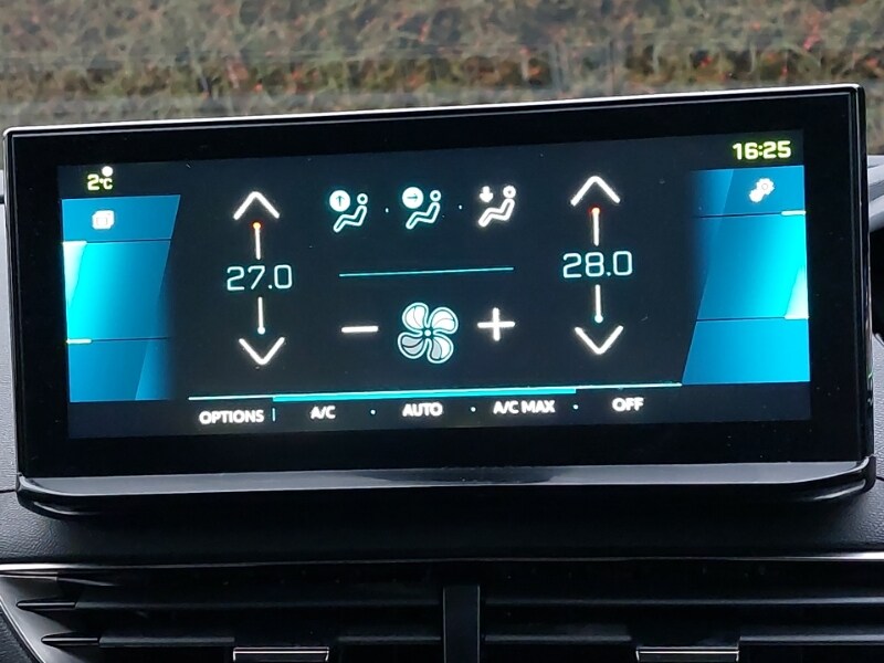 Used Peugeot 3008 2022 for sale - 77761192: Photo 15