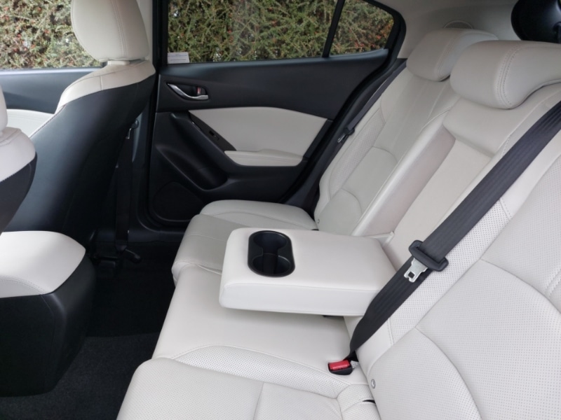 Used Mazda Mazda3 2018 for sale - 77197922: Photo 6