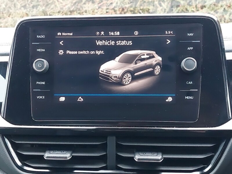 Used Volkswagen T-Roc 2023 for sale - 77329984: Photo 13