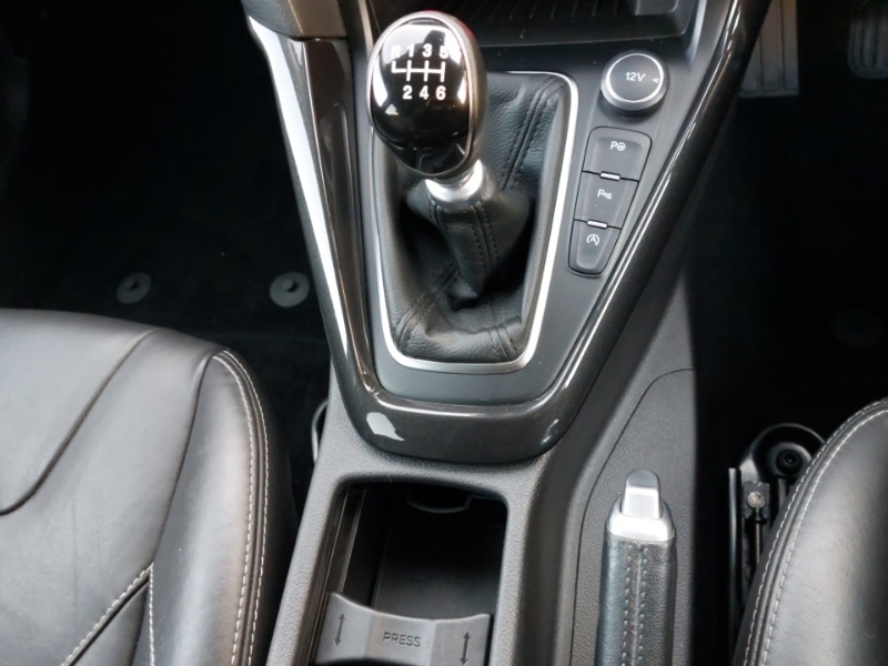 Used Ford Focus 2016 for sale - 76397498: Photo 16