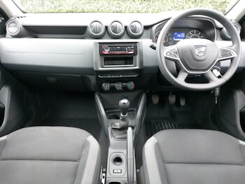 Used Dacia Duster 2020 for sale - 78411417: Photo