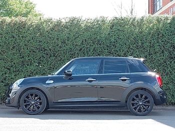 Used MINI Cooper 2019 for sale - 78778086: Photo