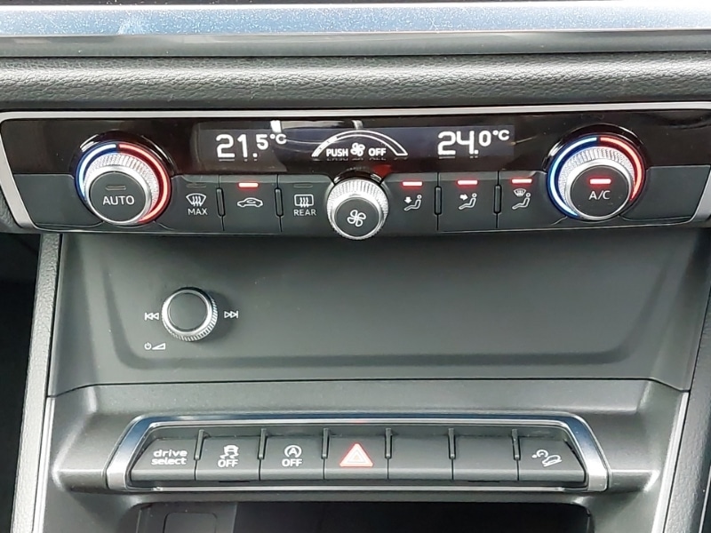 Used Audi Q3 2021 for sale - 76354861: Photo 16