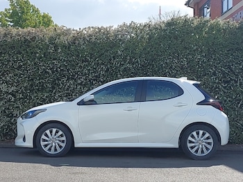 Used Toyota Yaris 2023 for sale - 78572409: Photo