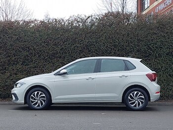 Used Volkswagen Polo 2022 for sale - 77371452: Photo