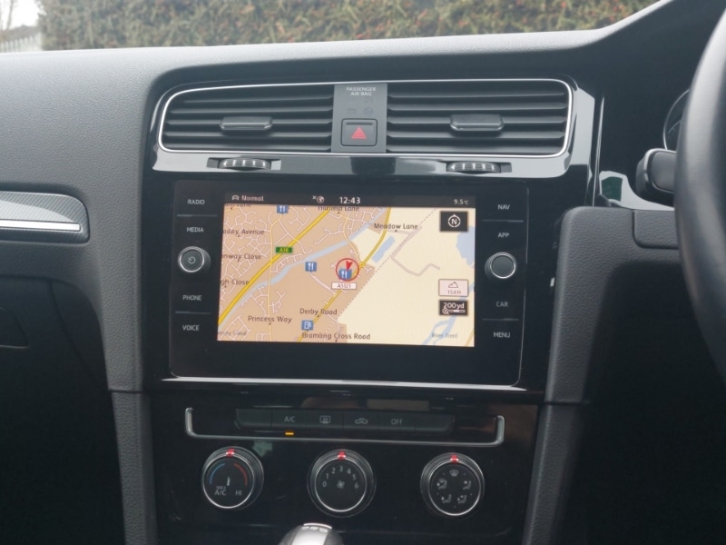 Used Volkswagen Golf 2019 for sale - 77024556: Photo 10