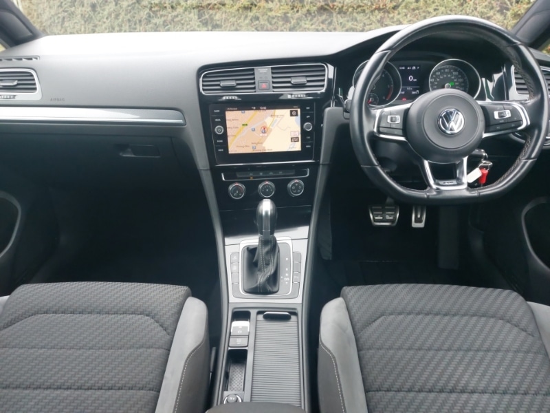 Used Volkswagen Golf 2019 for sale - 77024556: Photo 2