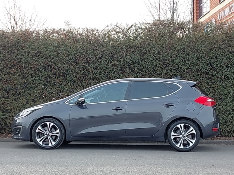 Used Kia Ceed 2017 for sale - 77580121: Photo 4