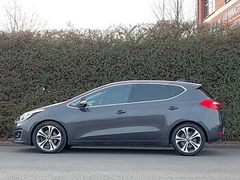 Used Kia Ceed 2017 for sale - 77580121: Photo