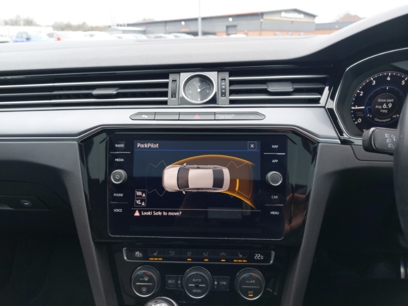 Used Volkswagen Passat 2019 for sale - 78079674: Photo 11