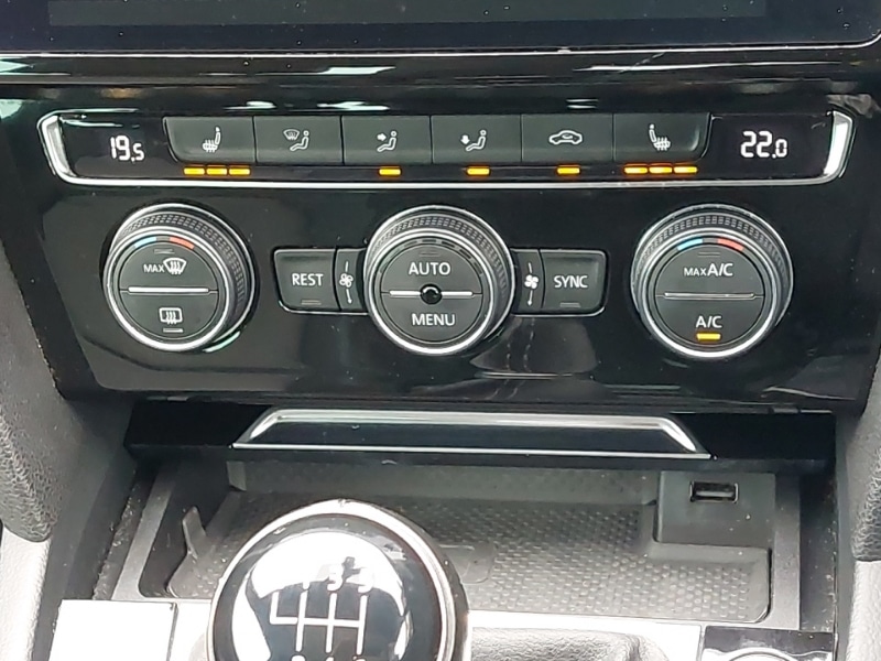 Used Volkswagen Passat 2019 for sale - 78079674: Photo 16