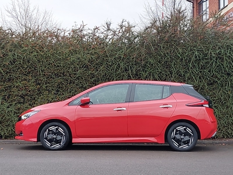 Used Nissan Leaf 2022 for sale - 76721994: Photo 4