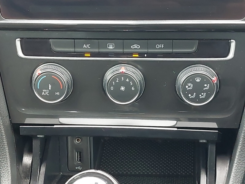 Used Volkswagen Golf 2017 for sale - 78040814: Photo 16