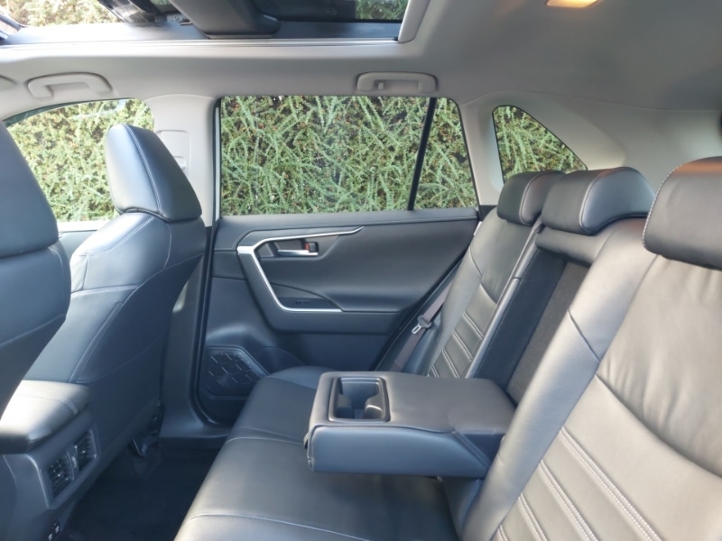 Used Toyota RAV4 2020 for sale - 76639268: Photo 6