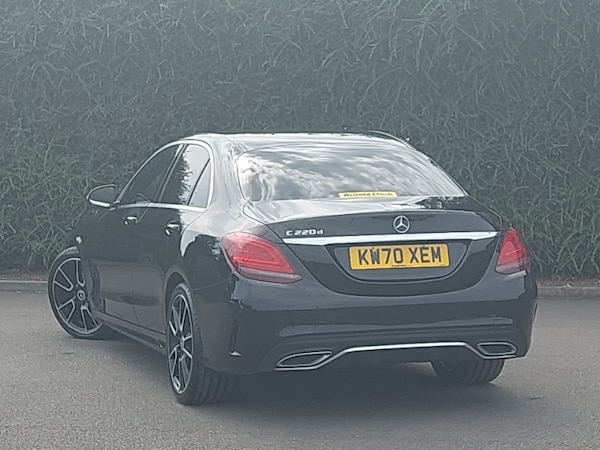 Used Mercedes-Benz C-Class 2020 for sale - 76150800: Photo 3