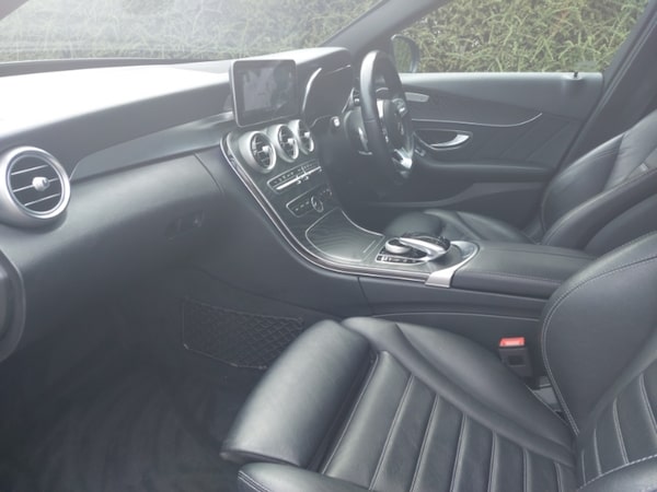Used Mercedes-Benz C-Class 2020 for sale - 76150800: Photo 5