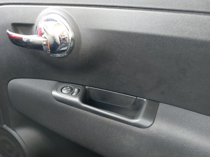 Used Fiat 500 2018 for sale - 77652043: Photo 16