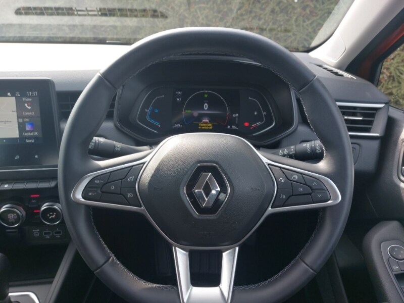 Used Renault Clio 2023 for sale - 77964134: Photo 17