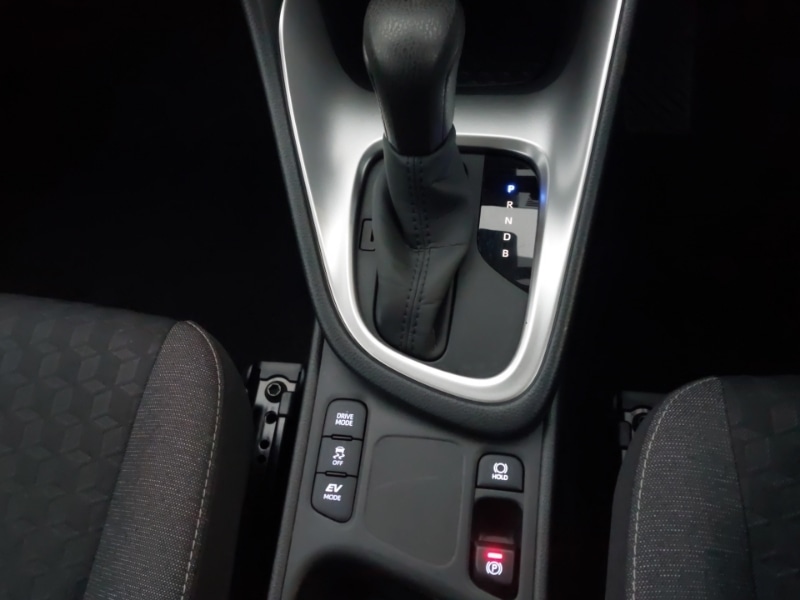 Used Toyota Yaris 2022 for sale - 77167395: Photo 16