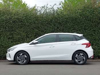 Used Hyundai i20 2023 for sale - 74452155: Photo